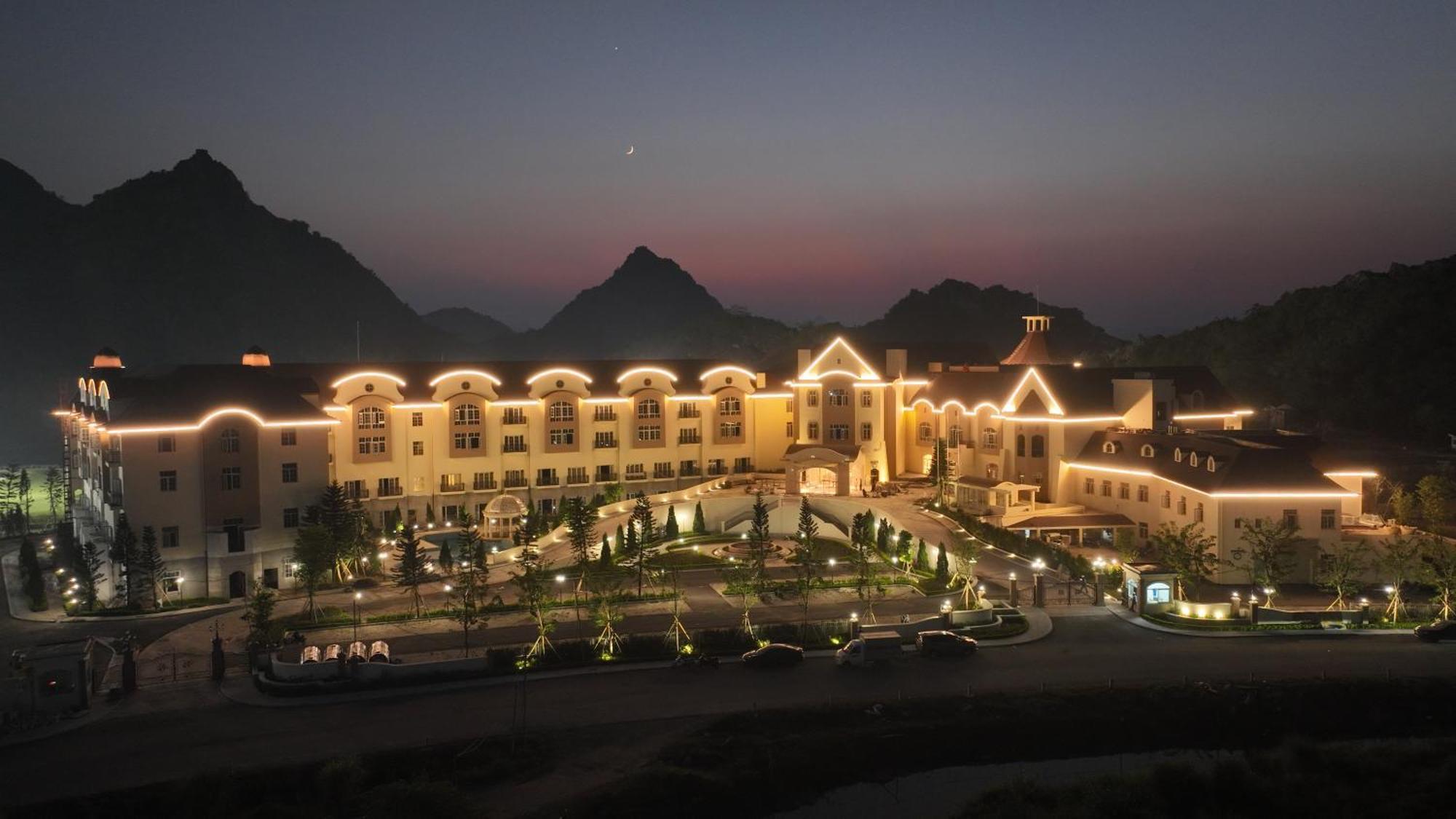 Legend Valley Hotel Ha Nam Phu Ly Екстер'єр фото